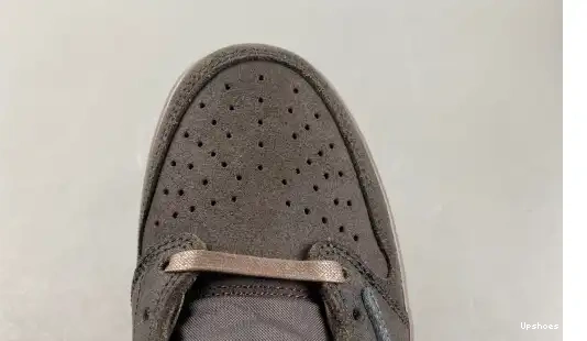 RETRO LOW 1  DM7866- TRAVIS OG SCOTT 202 DM7866-202 JORDAN  SP 0518